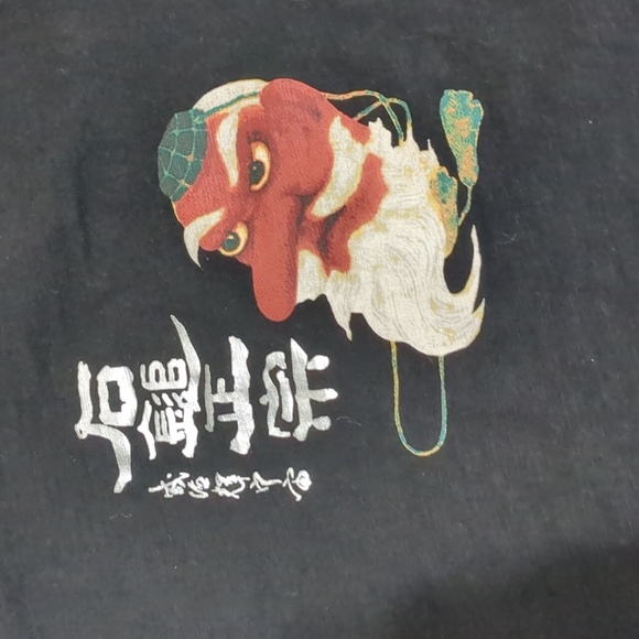 Uniqlo Sake Collection UT Graphic black Tee  Size XL - Picture 5 of 11